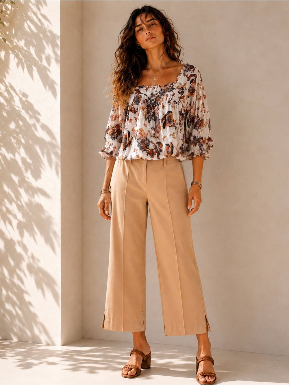 Lyssé New York Cropped Pull-On Stretch Pants Camel NWOT Slit Hem M